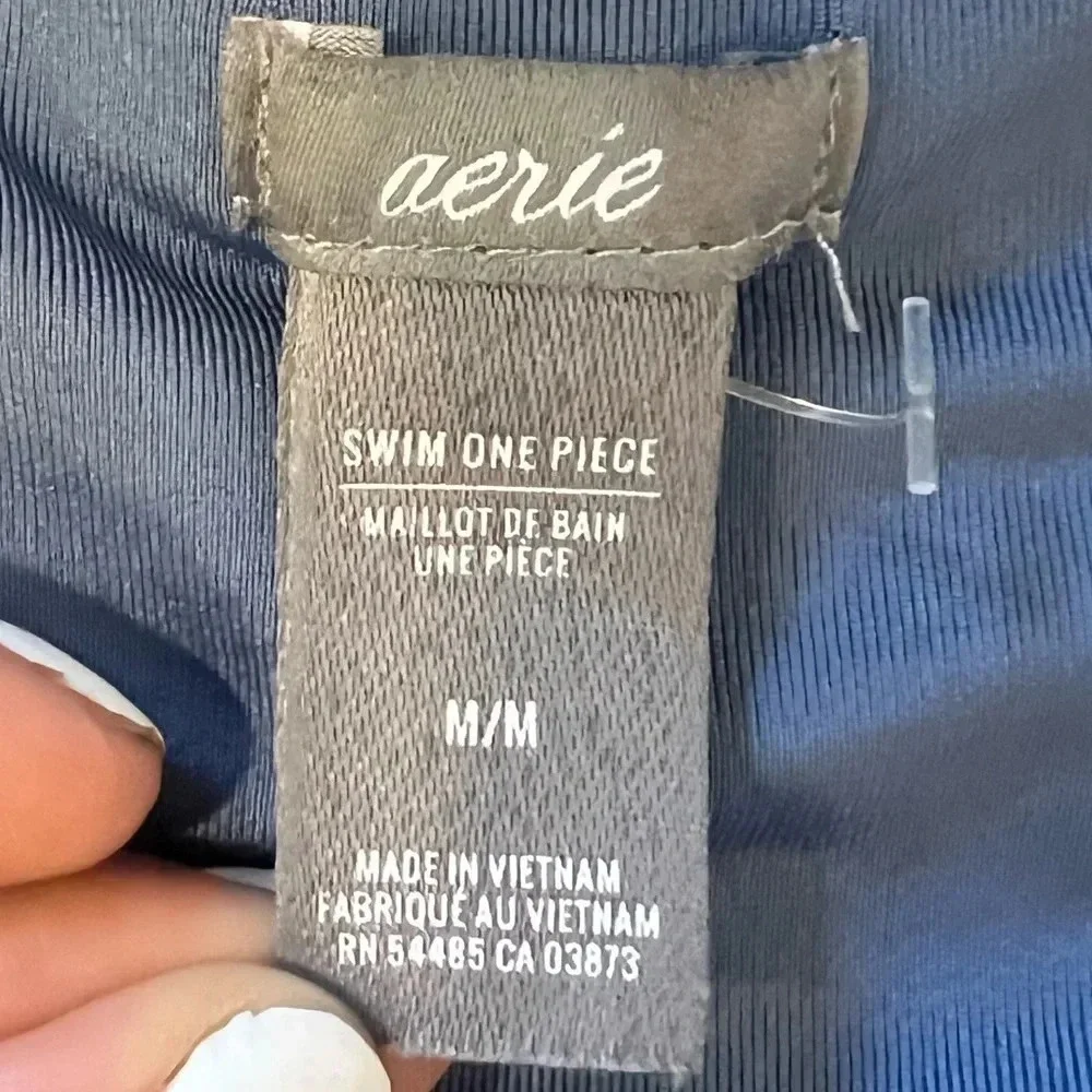 Aerie crochet one piece bathing suit crisscross back in baby blue size medium - Picture 7 of 9